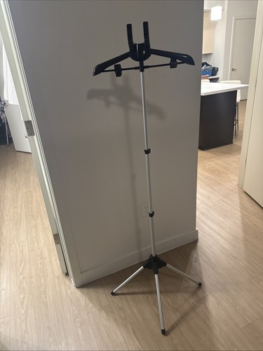 Adjustable T Shirt Display Stand For Resellers Hanger Stand
