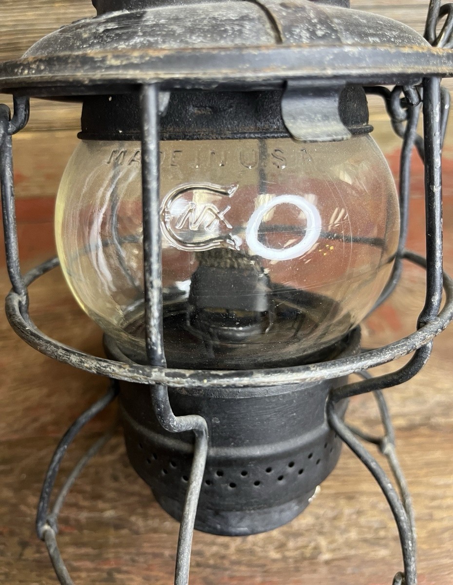 Antique Adlake Kero NYCS New York Central Railroad Lantern Lamp
