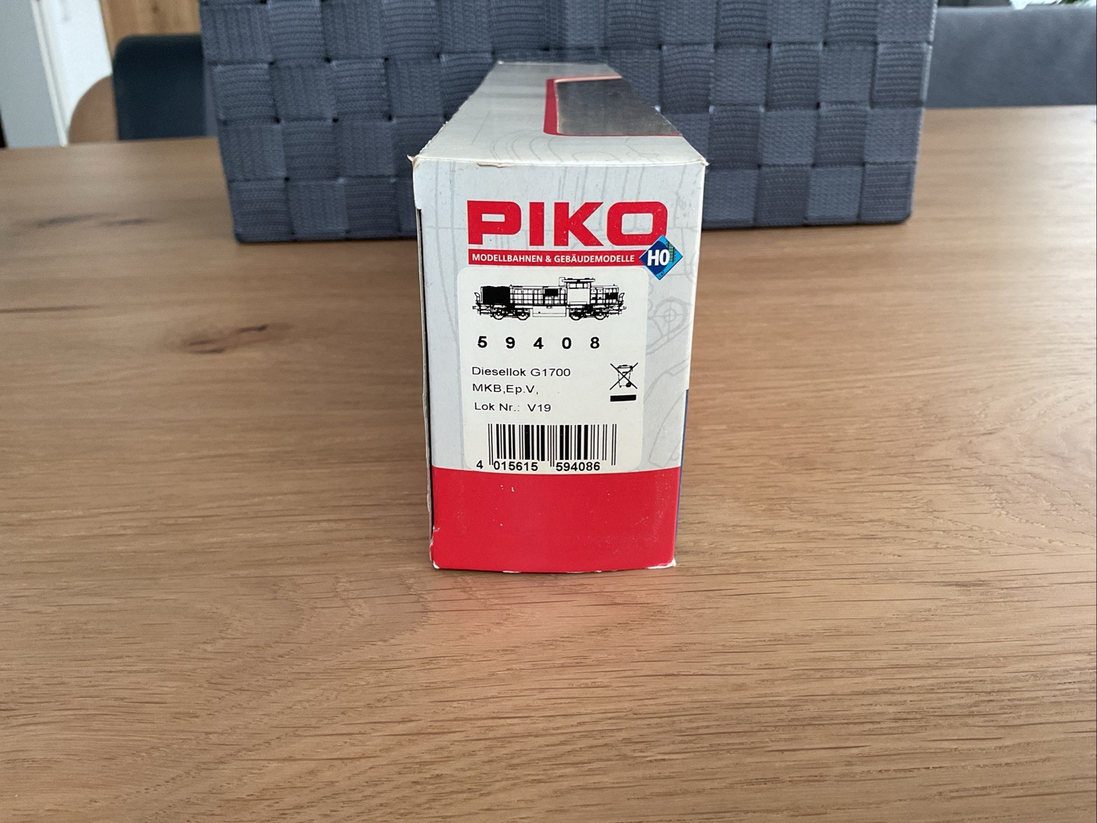 Bild 2 von 9