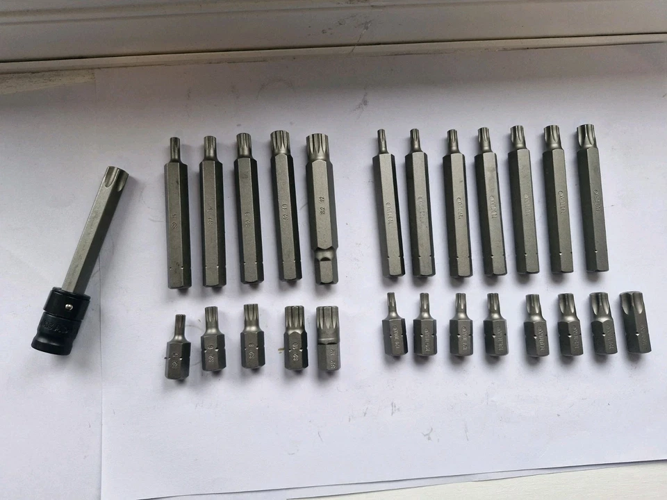 Halfords Advanced 3/8" drive security male torx star T20 to T55 Spline M5 to M12 - Image 4 of 4