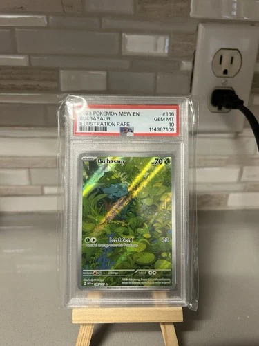 Pokémon TCG Bulbasaur 166/165 Scarlet & Violet 151 Illustration Rare PSA 10