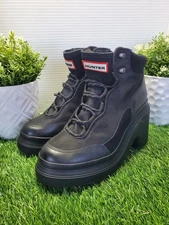 Hunter Discoverer Women’s Size 7 Black Heeled Ankle Boots 🖤 NEW