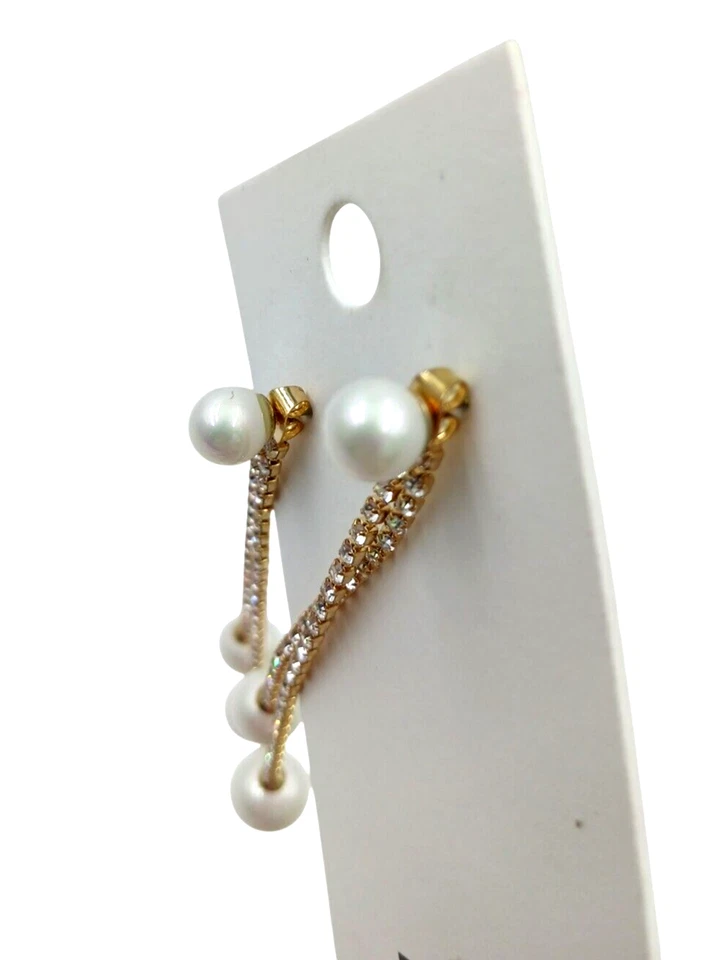 Pendientes perforados colgantes Express de perlas sintéticas con estrás de 2 hilos tono dorado 3 3/4" Foto 4 de 4