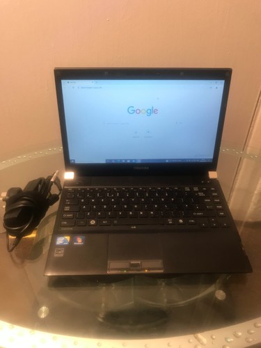 Toshiba Portege R700 13.3" i7 Laptop, RAM 8GB SSD 128GB, Windows 10 Pro & Office - Picture 3 of 9