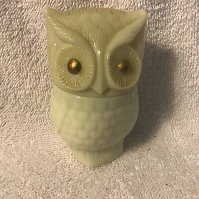 Vintage AVON White Precious OWL Milk Glass Cream Sachet Jar Bottle Empty 
