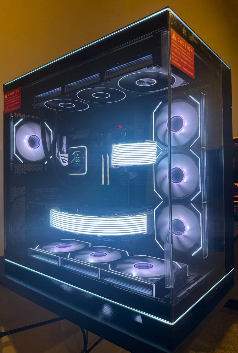 RTX 5080 RYZEN 7 9800X3D Custom Built Gaming PC 64GB RAM 4TB