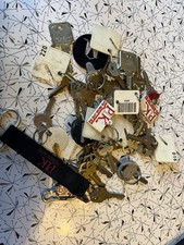 Lot of Misc Cut  Blank Keys mixed House,Cars,some Old Craft 1.3lbs