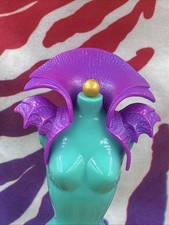 Muñeca Disney Descendientes Isla del Mal Perdido Cuello Púrpura Pieza de Hombro Solo