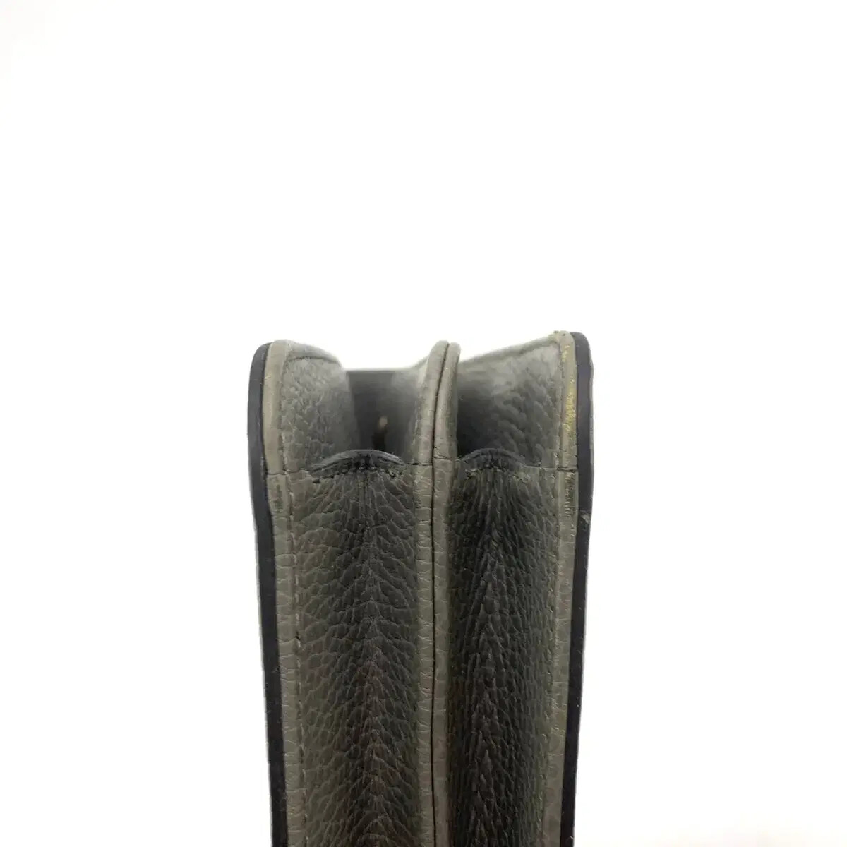 Gucci interlocking medium shoulder bag - image 8