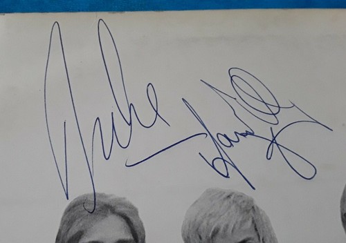 BARRON KNIGHTS FULLY SIGNED LP - Picture 4 of 8