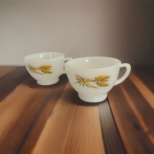 VINTAGE ANCHOR HOCKING FIRE KING 2 CUPS 'WHEAT' 1960'S USA NO CHIPS OR CRACKS