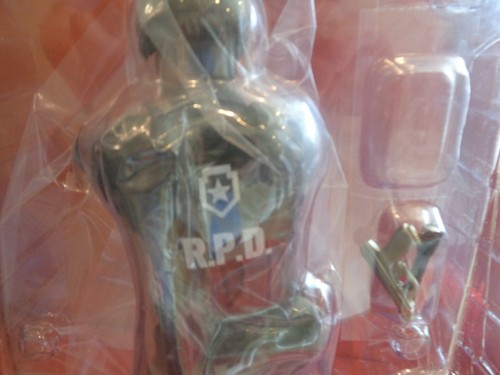 Biohazard Resident Evil 2 Remake Leon S. Kennedy Statue Only - Picture 13 of 16