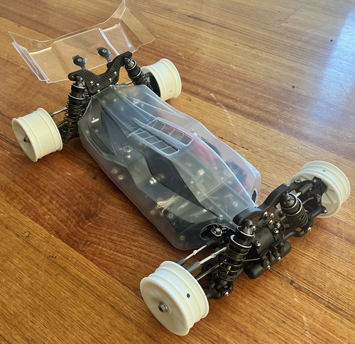 SCHUMACHER CAT L1 EVO 4WD RC RACING ELECTRIC BUGGY NEW BUILT RTR EVERY HOP UP - Picture 4 of 23