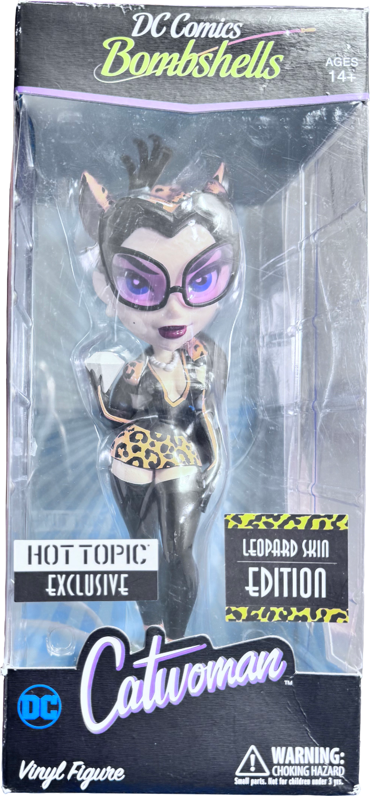 Bombshells Catwoman Vinyl Figure Hot Topic Exclusive DC Comics  