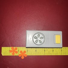 EK Success Retro Flower Paper Punch 1  Medium
