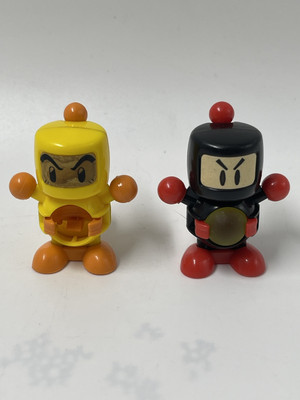 VTG B-Daman Bomberman Yellow & Black 2'' Mini Figure Hudson Soft