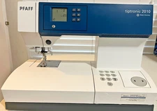 PFAFF Tiptronic 2010 🧵 Sewing Machine w/ Foot Pedal & Hard Shell Case