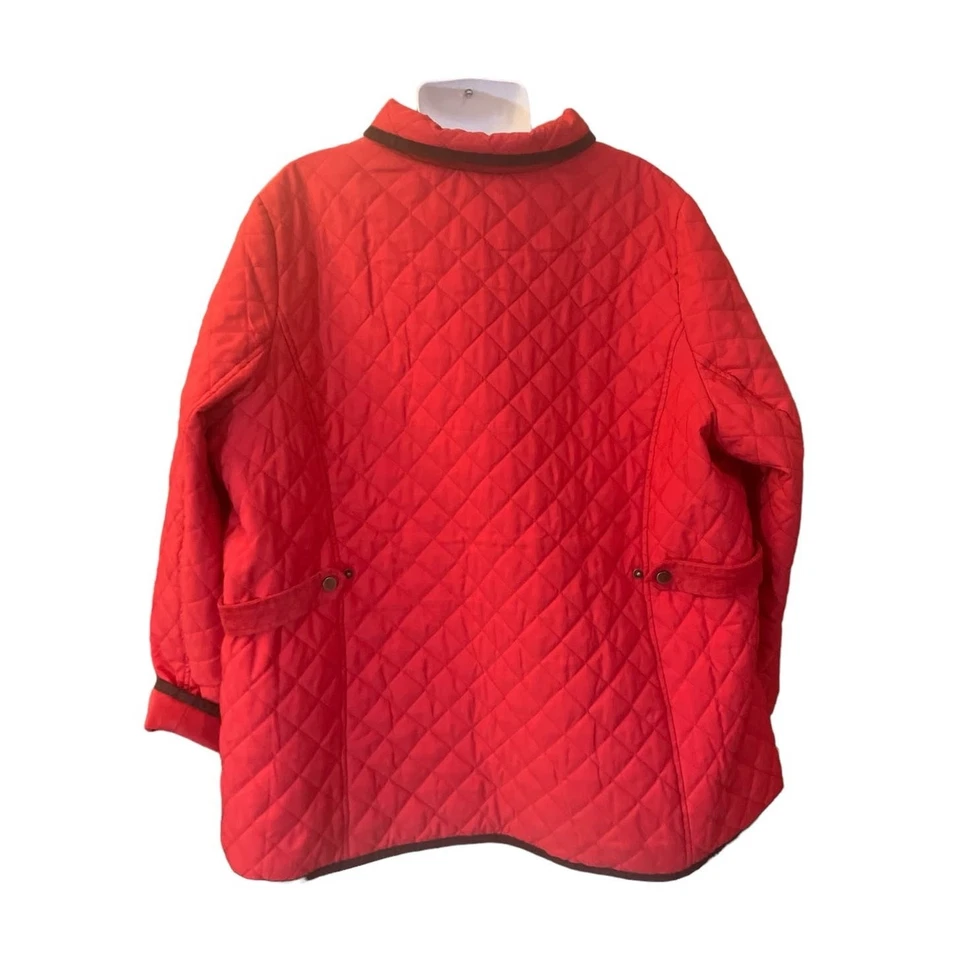 Chaqueta de granero acolchada roja Joan Rivers Plus para mujer ribete de gamuza sintética | Talla 3X  Foto 2 de 4