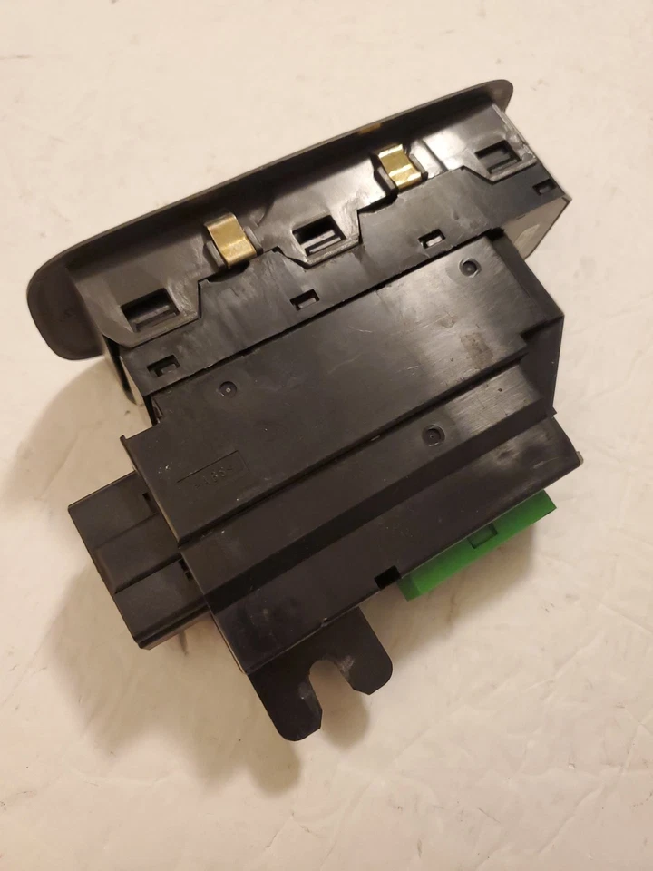 VOLVO S60 XC70 XC90 S80 MASTER WINDOW CONTROL SWITCH UNIT MODULE 8682949 OEM - Image 3 of 4