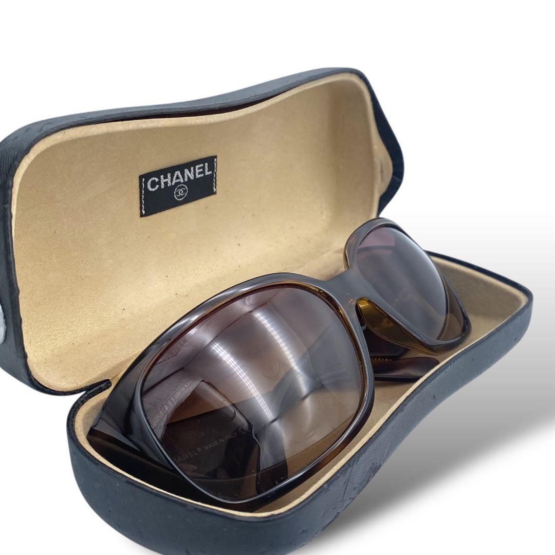 CHANEL 5080-B Y2K Sunglasses Rhinestone Coco Mark Brown
