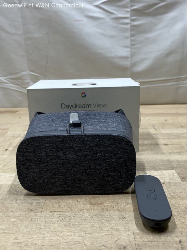 Google Daydream View VR Headset Slate With Controller Original Box