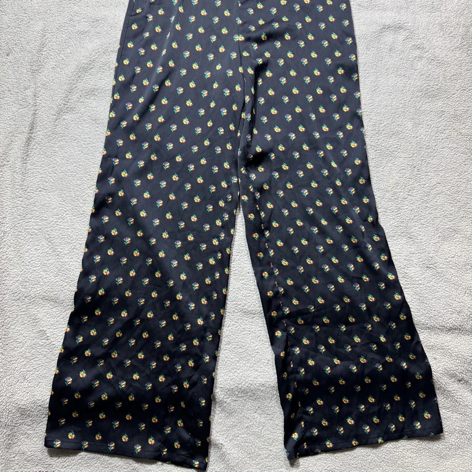 Женский комбинезон AQUA средний размер черный с цветочным узором с оборками ремешок широкая штанина с подкладкой боковая молния - Изображение 3 из 4