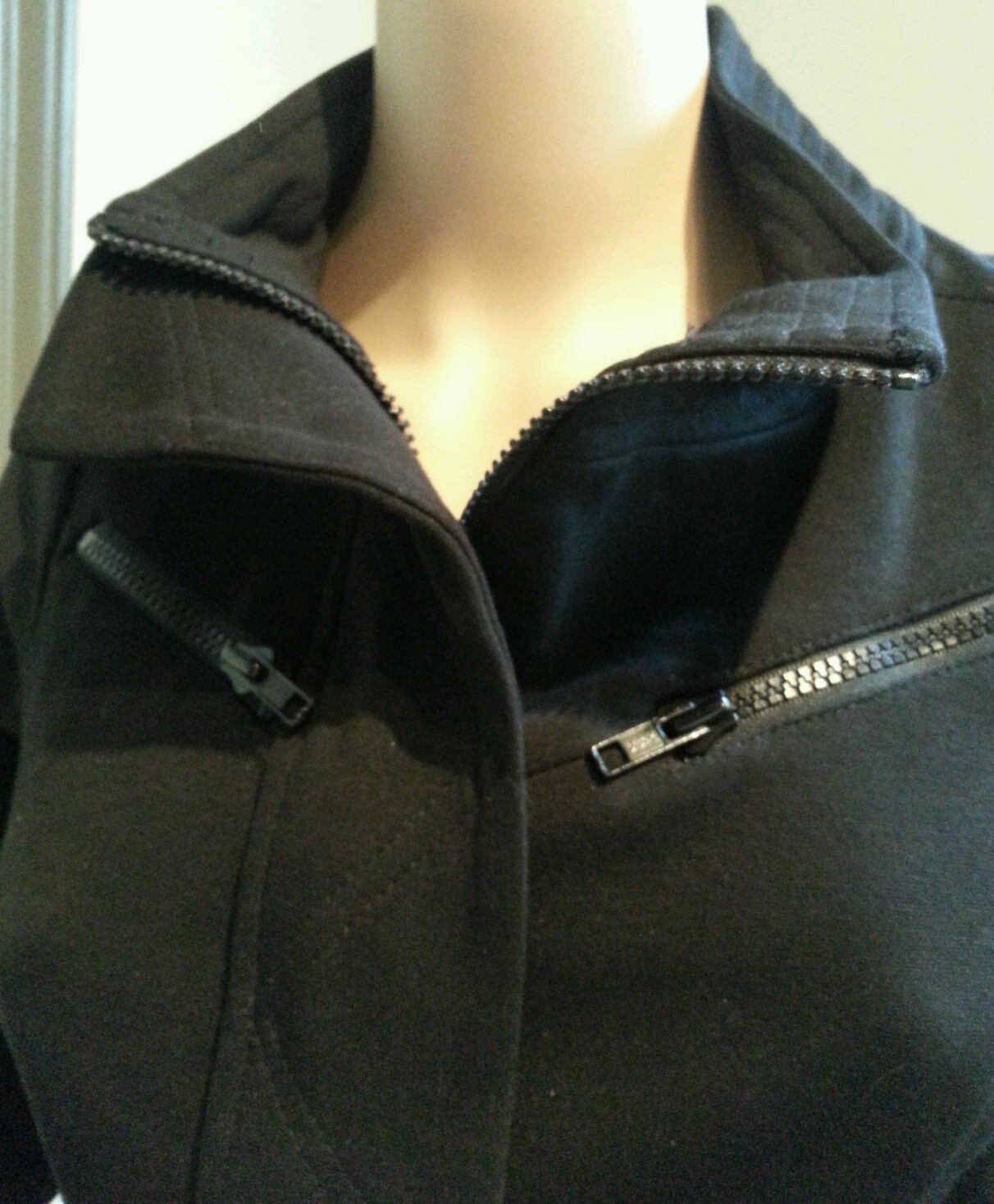Bild 2 von 6