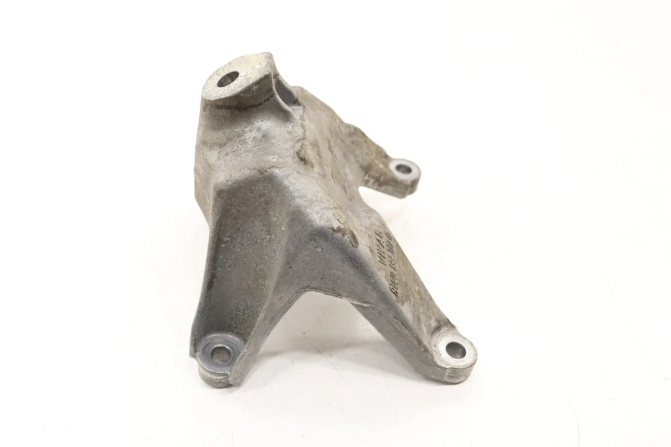 2019 - 2024 AUDI Q8 ENGINE MOTOR LEFT MOUNT SUPPORT BRACKET OEM 8W0199307Q - Image 2 of 4