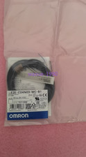 1pcs New Omron E2E-C04N03-WC-B1