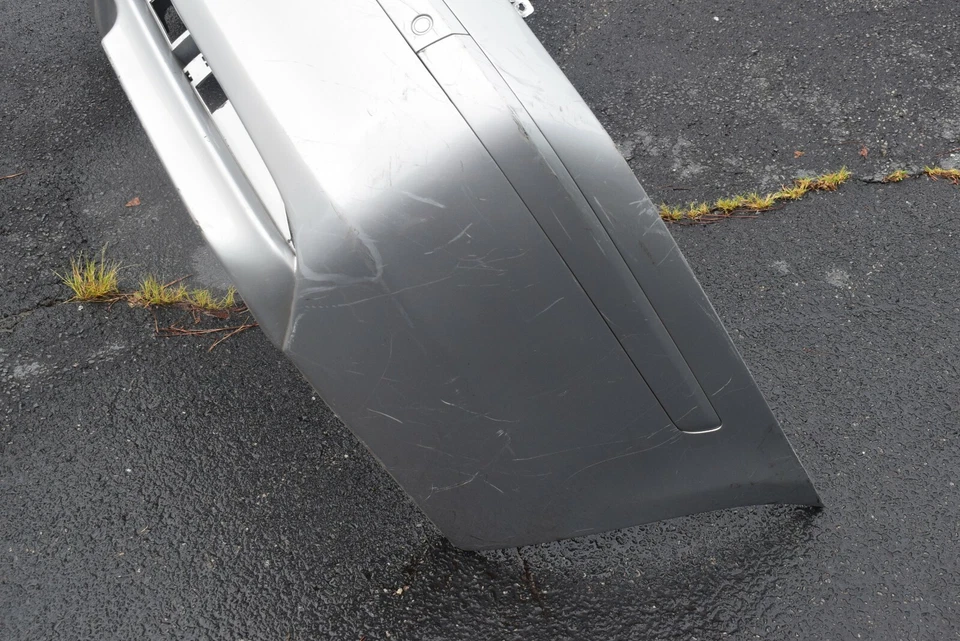 Parachoques trasero BMW 750LI 750I 2006-2008 con sensores OEM de fábrica Foto 2 de 4