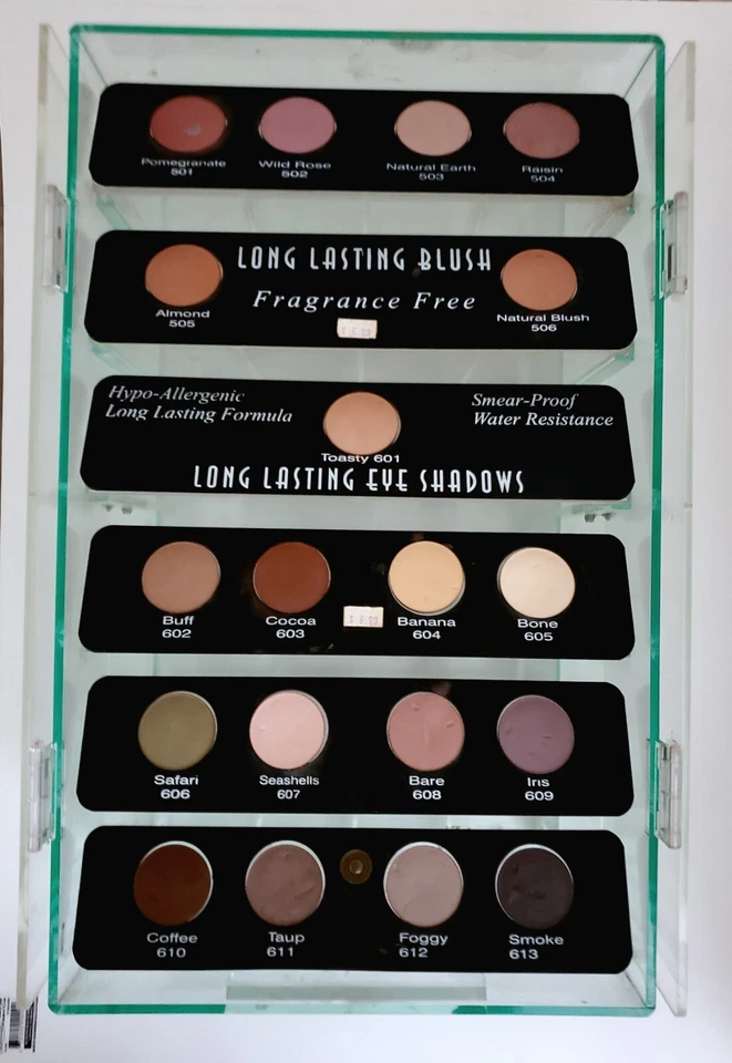 Expositor de cosméticos sorme Foto 3 de 4