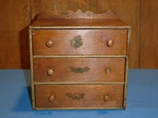1800s / 19th C OLD ORIGINAL PRIMITIVE 3 DRAWER MINIATURE CHEST OF DRAWERS