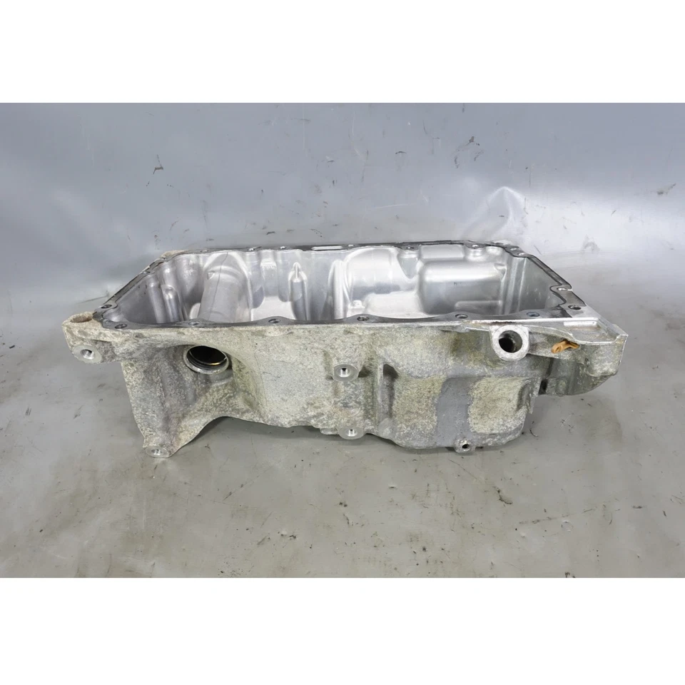 BMW 330i xDrive G20 530i xDrive G30 B46 2019-2024 cárter de aceite del motor fabricante de equipos originales de fábrica Foto 4 de 4