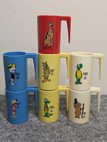 Vintage WALT KELLY POGO Cartoon Lot of 7 Plastic Cups Albert Porky w Scooby Doo