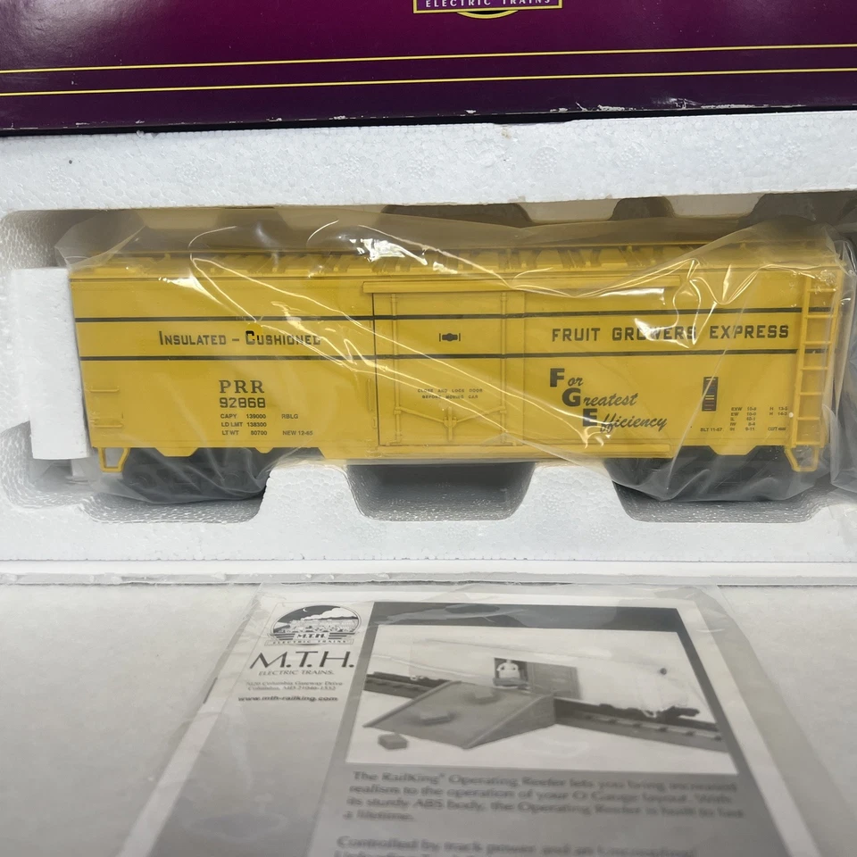 MTH Premier 20-94230 Pennsylvania Fruit Operating Reefer Car O New Smoke #92868 - Image 3 of 4