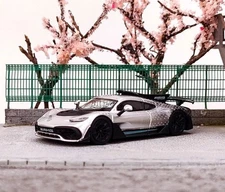 SOLO 1:64 Silver AMG One 1 Super Racing Sports Model Diecast Collect Car