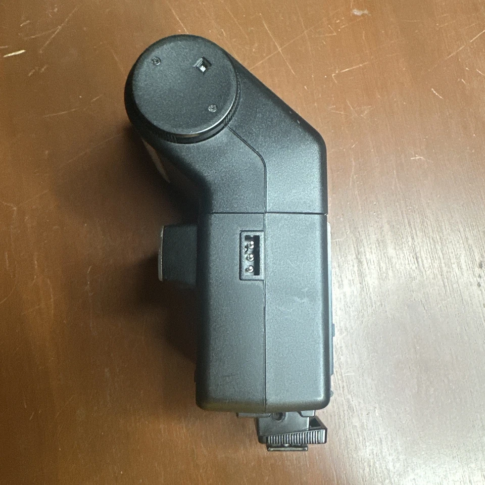 Philips P536 Tiristor CLS X PDA 110 con Sub Flash y Difusor Giratorio Incorporado Foto 2 de 4