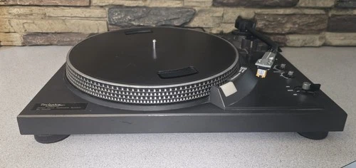 Vintage Technics Direct Drive Turntable SL-2000 - Needs Counterwieght