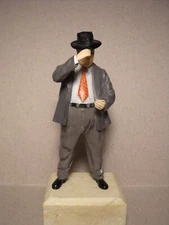 1/18 FIGURE  ALFRED NEUBAUER  VROOM  PAINTED  FOR  CMC  MINICHAMPS CMR  SCHUCO