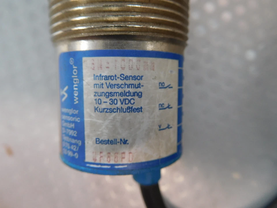 Wenglor UF66PD, 3 = 1000mm, Sensor Infrarrojo Con Verschmutzungsmeldung No Usado - Imagen 2 de 4