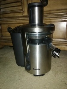 Breville BJE510XL fuente de jugo de Multi-velocidad 900 Vatios Exprimidor  Extractor | eBay
