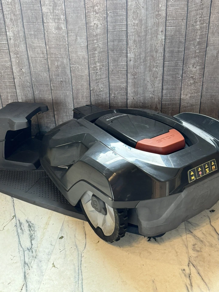 Husqvarna Automower 320 Mähroboter Rasenmäher Baujahr - Bild 4 von 4