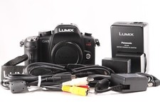 EXC    Panasonic Lumix DMC-GH1 body BLACK 12.1MP Micro 4/3 Mirrorless 104200