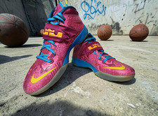 Preços baixos em Nike LeBron Zoom Soldier 7 Purple | eBay