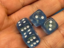 SET OF 4 BEAUTIFUL COLOR SMALLER DICE     F-8