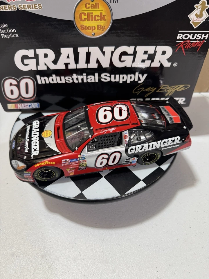 Литая модель Greg Biffle No60 Grainger 2002 Team Caliber Owners серия 1:24 Nascar - Изображение 2 из 4