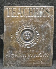 XC05132 VINTAGE 1970s  TEACHER'S SCOTCH WHISKY  LIQUOR ALCOHOL BELT BUCKLE