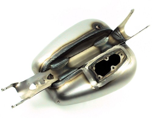 PAUGHCO 4.2 GALLON AXED GAS TANK 2007-2013 HARLEY SPORTSTER XL BOBBER CUSTOMS - Bild 2 von 5