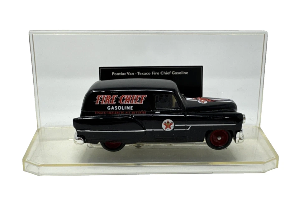 CORGI Pontiac Van-Texaco Fire Chief Gasoline CS90003, Diecast - Image 2 of 4