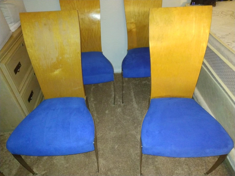 4 sillas de comedor vintage de mediados de siglo de acero inoxidable y madera pulidas con respaldo largo Ex Foto 2 de 4
